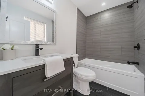 50 Addington Cres, Brampton, ON L6T 2R3