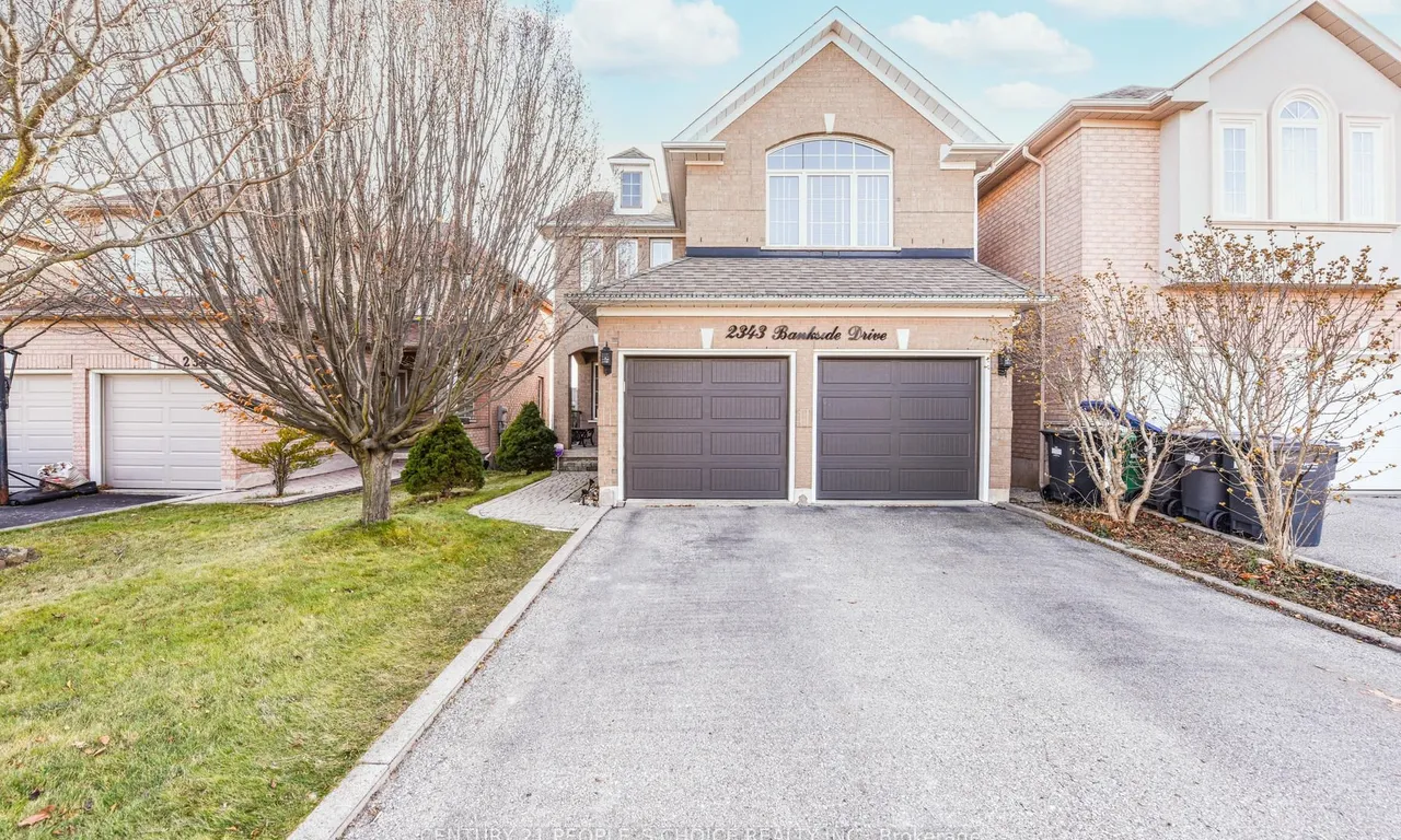2343 Bankside Dr, Mississauga, ON L5M 6E2
