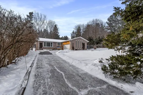 60 Credit Rd, Caledon, ON L7C 3J1