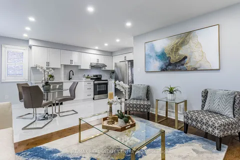 12 Trailridge Dr, Brampton, ON L6X 4M6