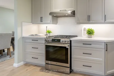 471 Gowland Cres, Milton, ON L9T 4G6
