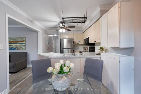 69 Narrow Valley Cres, Brampton, ON L6R 2M4