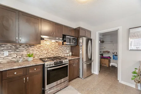 14 Aiken Cres, Orangeville, ON L9W 4V2