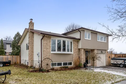 11 Wright Ave, Halton Hills, ON L7J 2T7