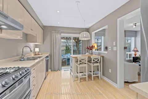 648 Kerr Tr, Milton, ON L9T 5W1