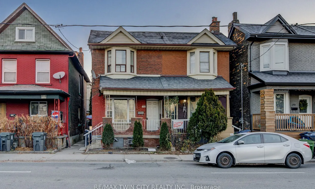 295 Old Weston Rd, Toronto, ON M6N 3A7