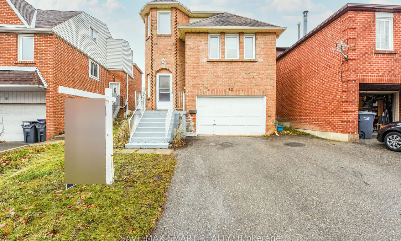10 Keewatin Gate, Brampton, ON L6Y 2X2