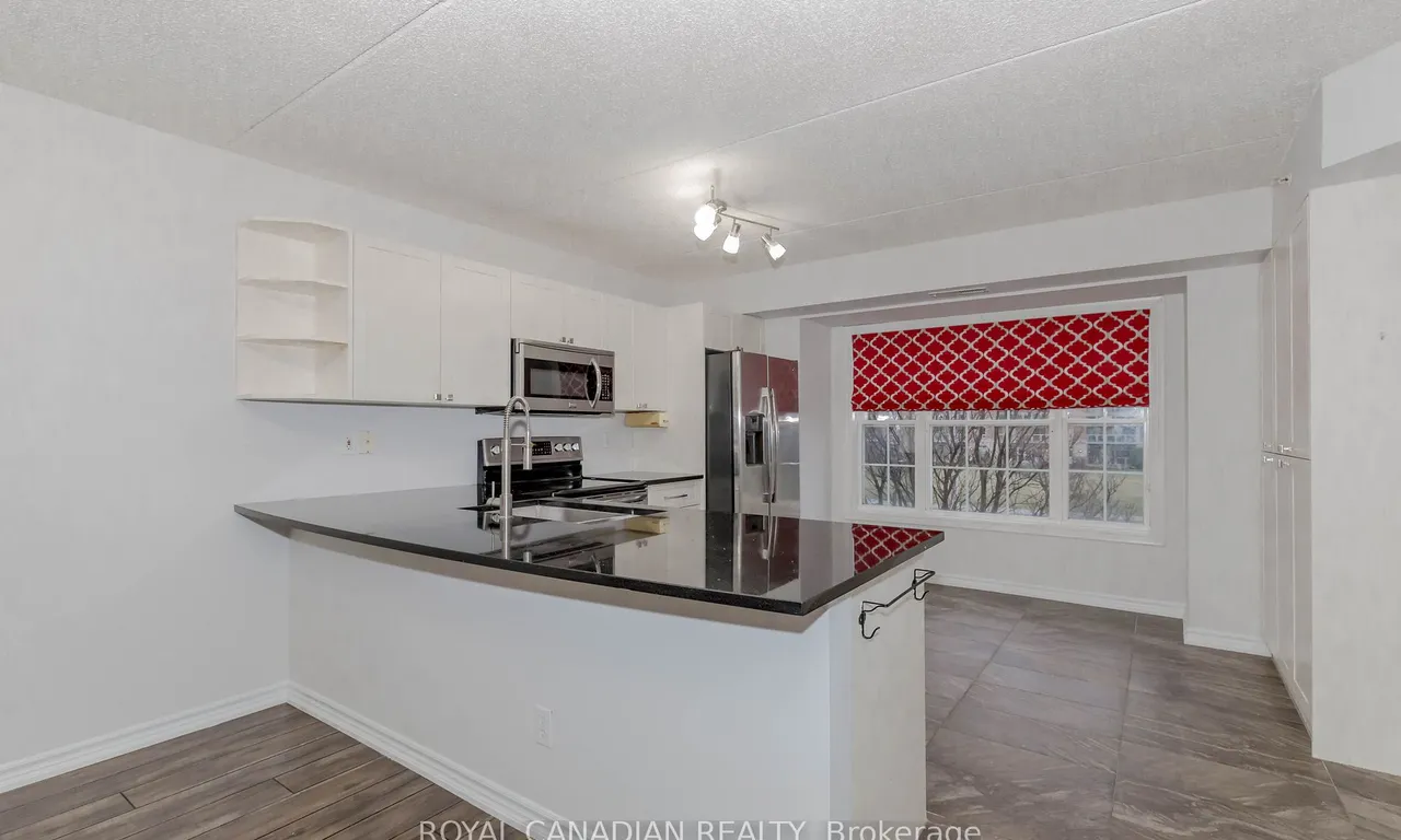 Condo Apt kitchen at 2055 Appleby Line Burlington