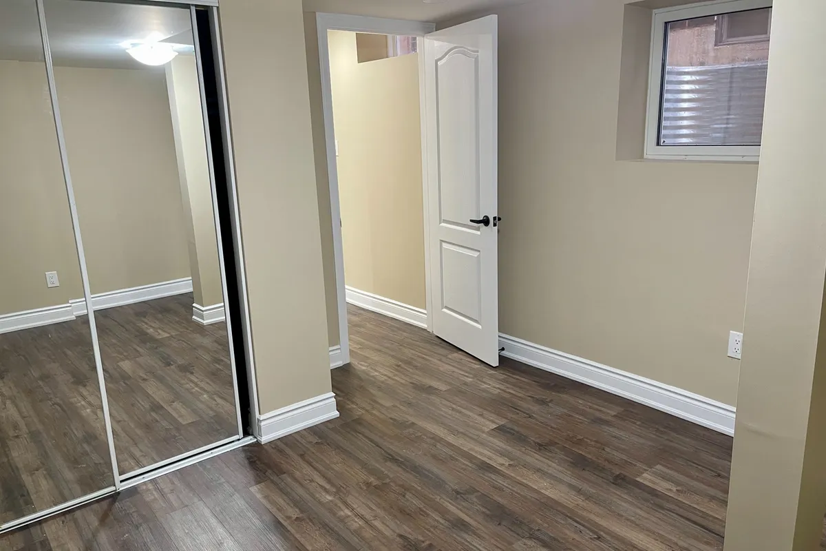 23 Pearson Road, ON L6Y 2V7