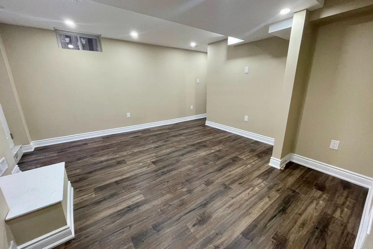 23 Pearson Road, ON L6Y 2V7