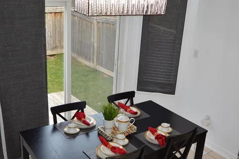 403 Landsborough Ave, Milton, ON L9T 7Y2