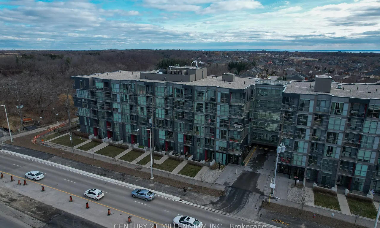 Condo Apt 1 bedroom 1 bathroom at 5240 Dundas St in Burlington - MLS# W11898292