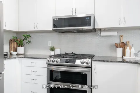 1330 Restivo Lane, Milton, ON L9E 1J9