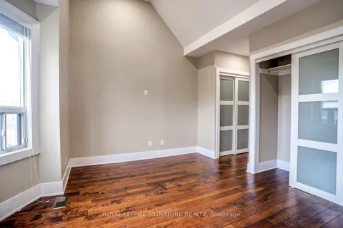 98 Earlscourt Ave, Toronto, ON M6E 4A9