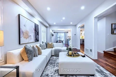 247 Featherstone Rd, Milton, ON L9T 7C3