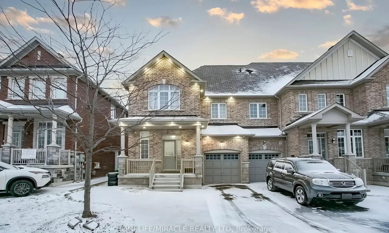 31 Saint Dennis Rd, Brampton, ON L6R 0B3
