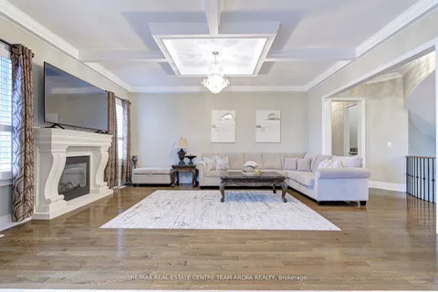 20 Ladbrook Cres, Brampton, ON L6X 0Y9