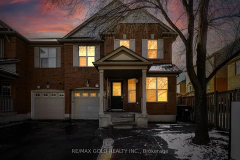 210 Owlridge Dr, Brampton, ON L6X 0M8