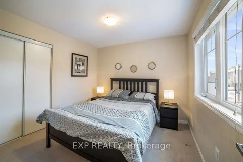 648 Marks St, Milton, ON L9T 0P8