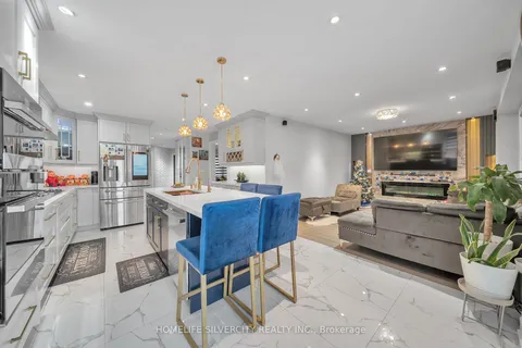 13 Rattlesnake Rd, Brampton, ON L6R 1P8