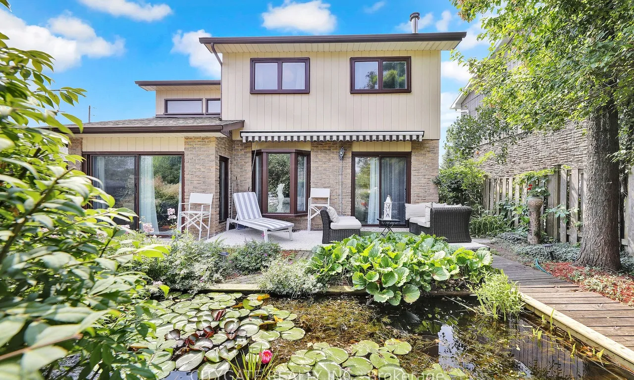 195 Ellwood Dr, Caledon, ON L7E 4W5