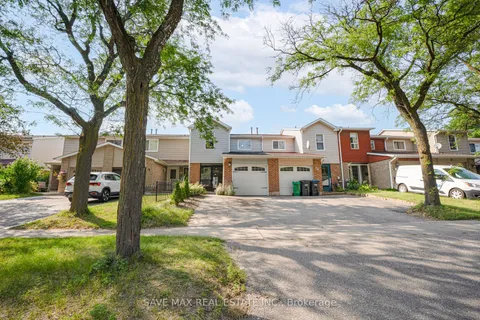 26 Gilmore Dr, Brampton, ON L6V 3K4