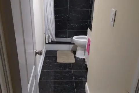 3277 Capricorn Cres, Mississauga, ON L4T 1S3