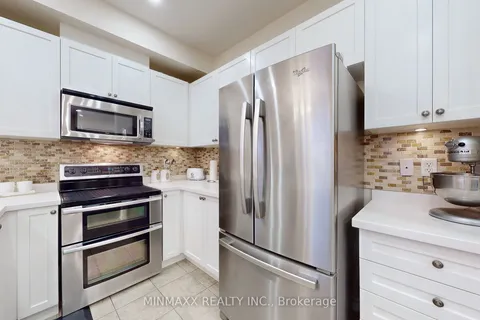 582 Murray Meadows Pl, Milton, ON L9T 8L7
