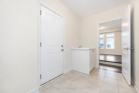 605 FULLUM LANDING, Milton, ON L9E 1V1