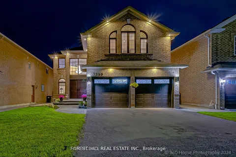 7350 Black Walnut Tr, Mississauga, ON L5N 7M1
