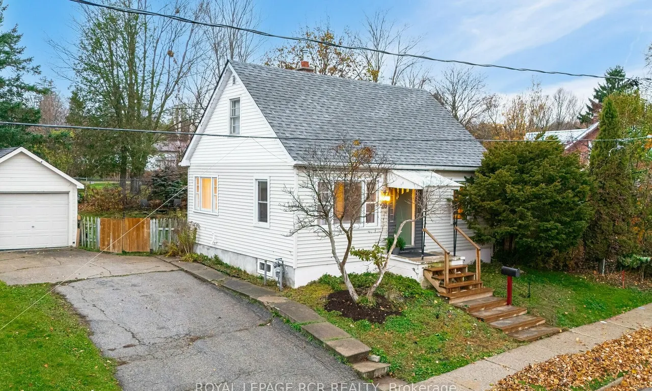 20 Amanda St, Orangeville, ON L9W 2K2