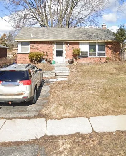 2137 Mount Forest Dr, Burlington, ON L7P 1H6