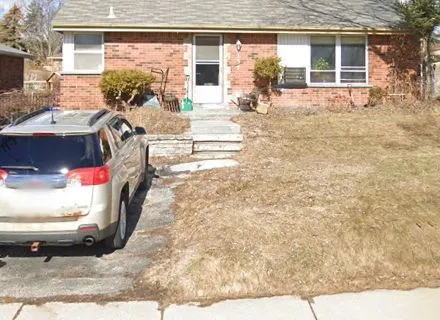 2137 Mount Forest Dr, Burlington, ON L7P 1H6