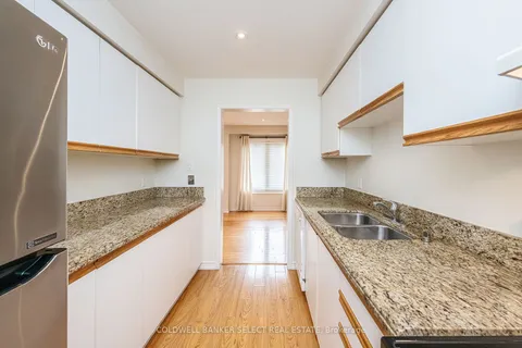 54 Hanton Cres, Caledon, ON L7E 1W1