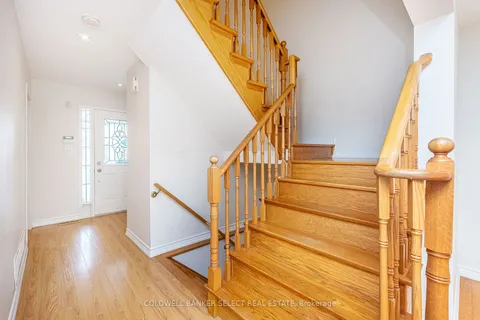 54 Hanton Cres, Caledon, ON L7E 1W1