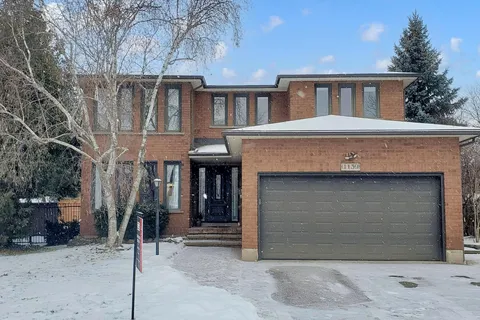 1139 Manor Road, Oakville, ON L6M 1G3