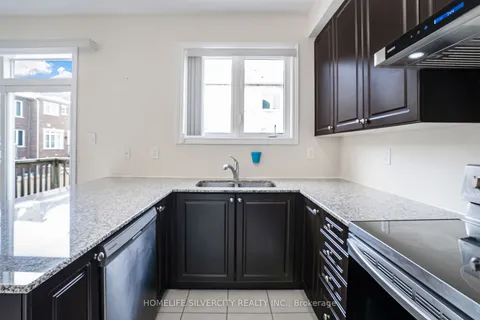 19 Rockman Cres, Brampton, ON L7A 4A7