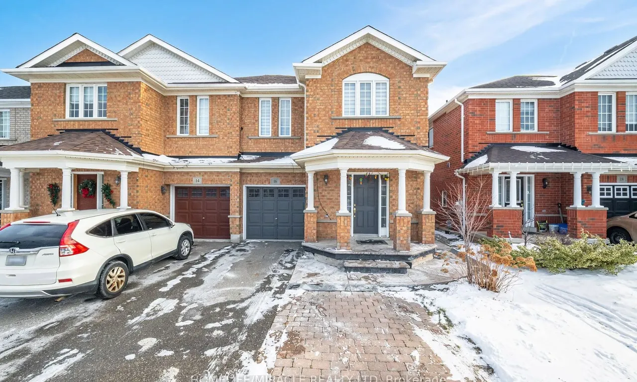 16 Hollingsworth Circ, Brampton, ON L7A 0J7