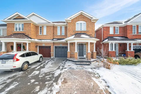 16 Hollingsworth Circ, Brampton, ON L7A 0J7