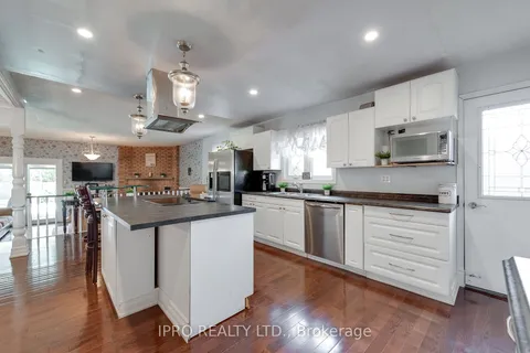 5 Oldham Cres, Brampton, ON L6Z 1W2