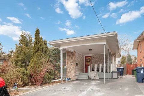 41 Dixington Cres, Toronto, ON M9P 2K3