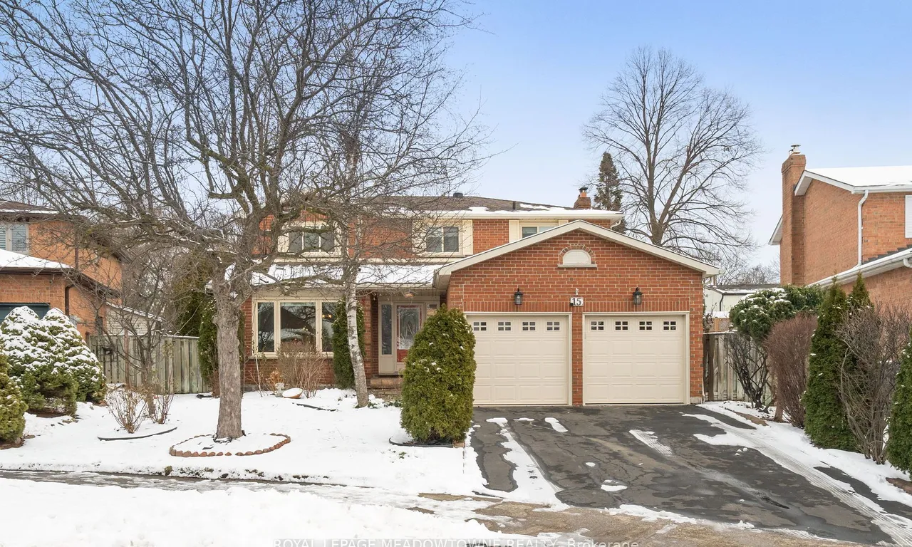 15 Oakington Pl, Mississauga, ON L5N 3V9