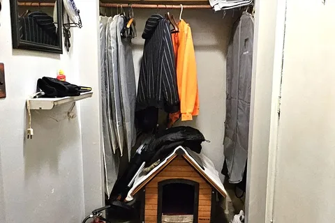 86 Laburnham Ave, Toronto, ON M8W 1S8