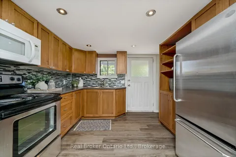 262 Pine St, Milton, ON L9T 1K5