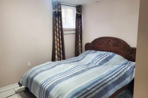 700 Peter Robertson Boulevard, Brampton, ON L6R 1L7