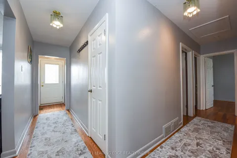 34 Paragon Road, Toronto, ON M9R 1J8