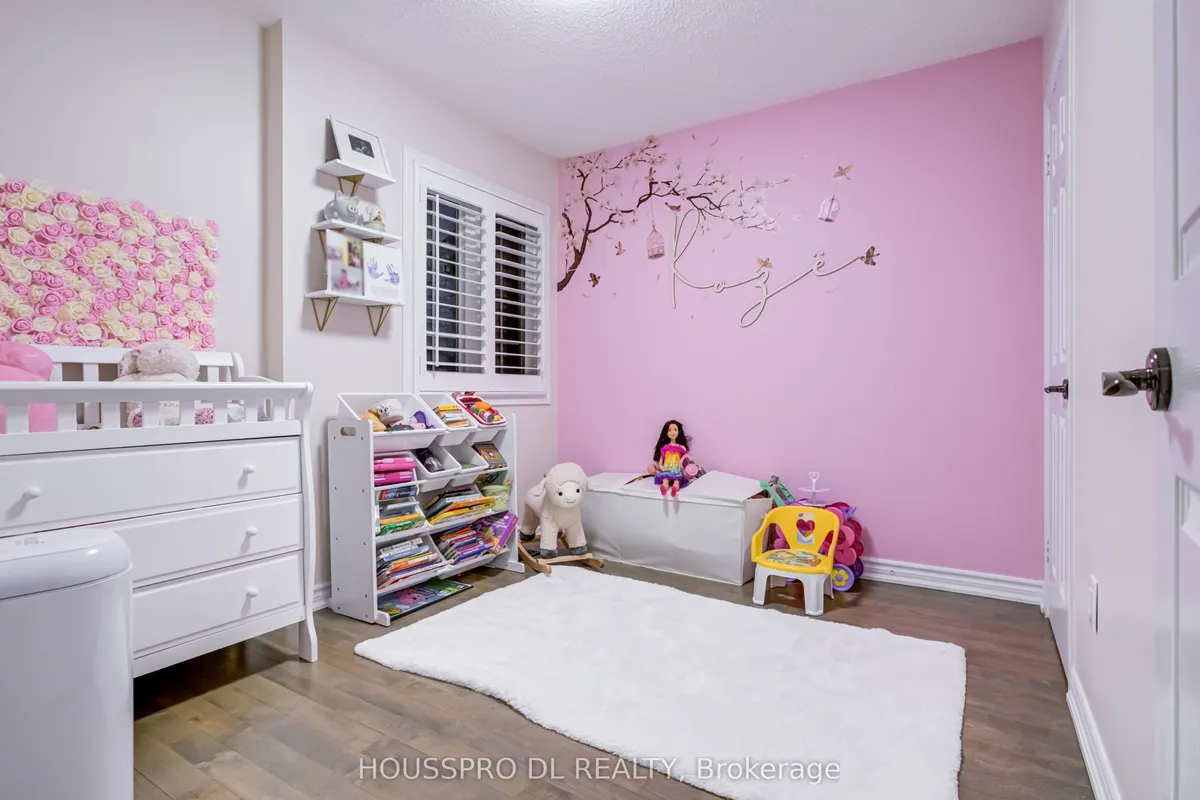 42 Quail Feather Crescent, ON L6R 1S7