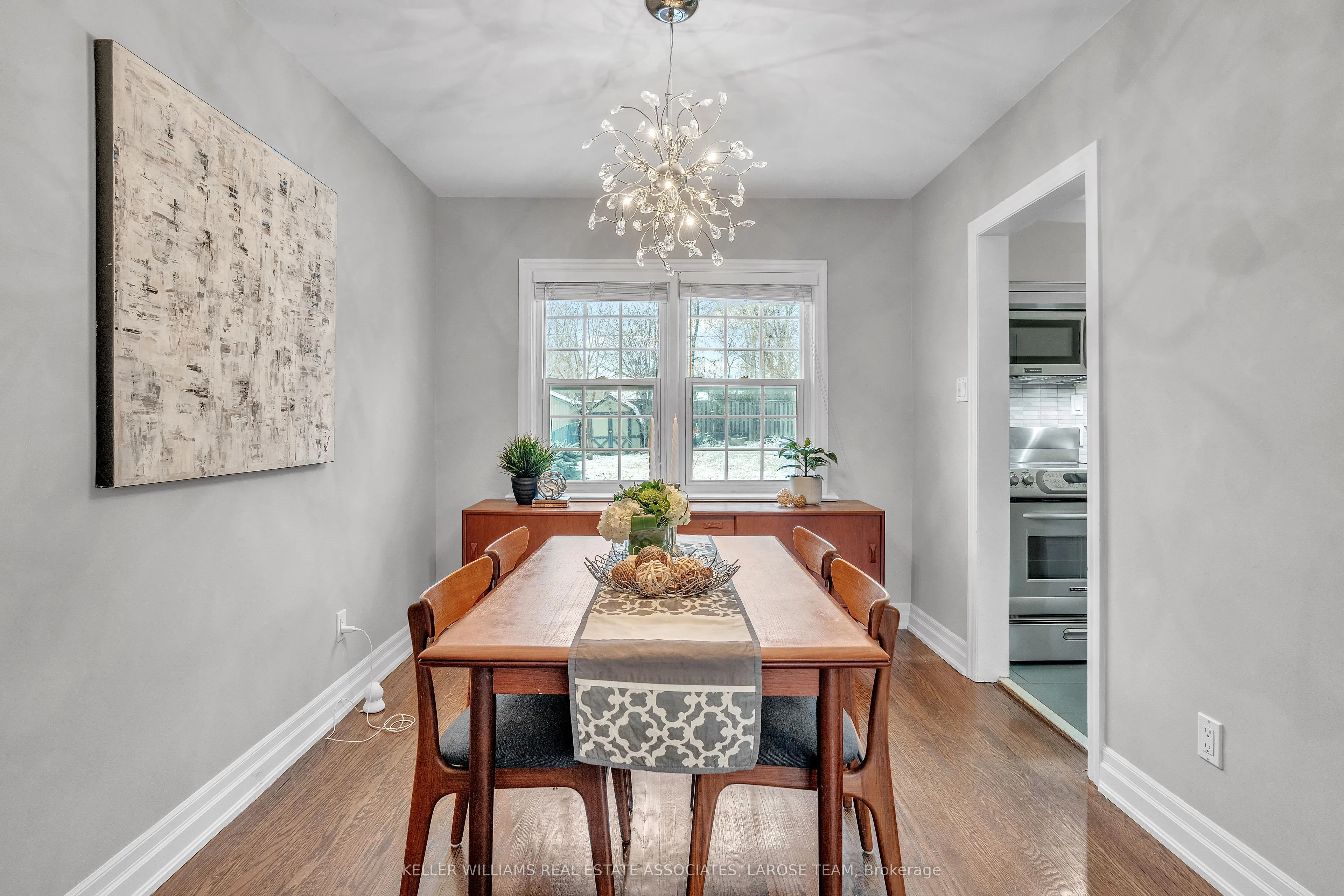 Detached interior view at 24 Arch Road Mississauga