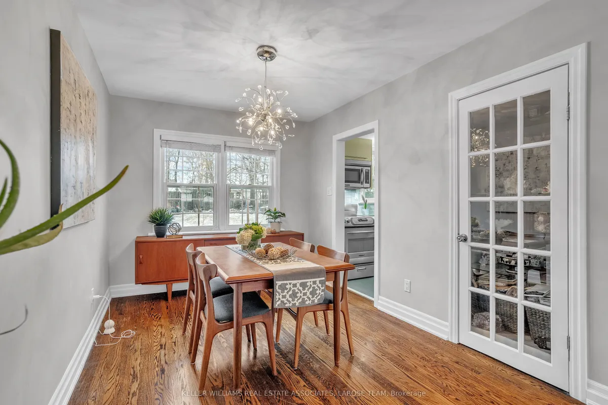 24 Arch Road, ON L5M 1M5