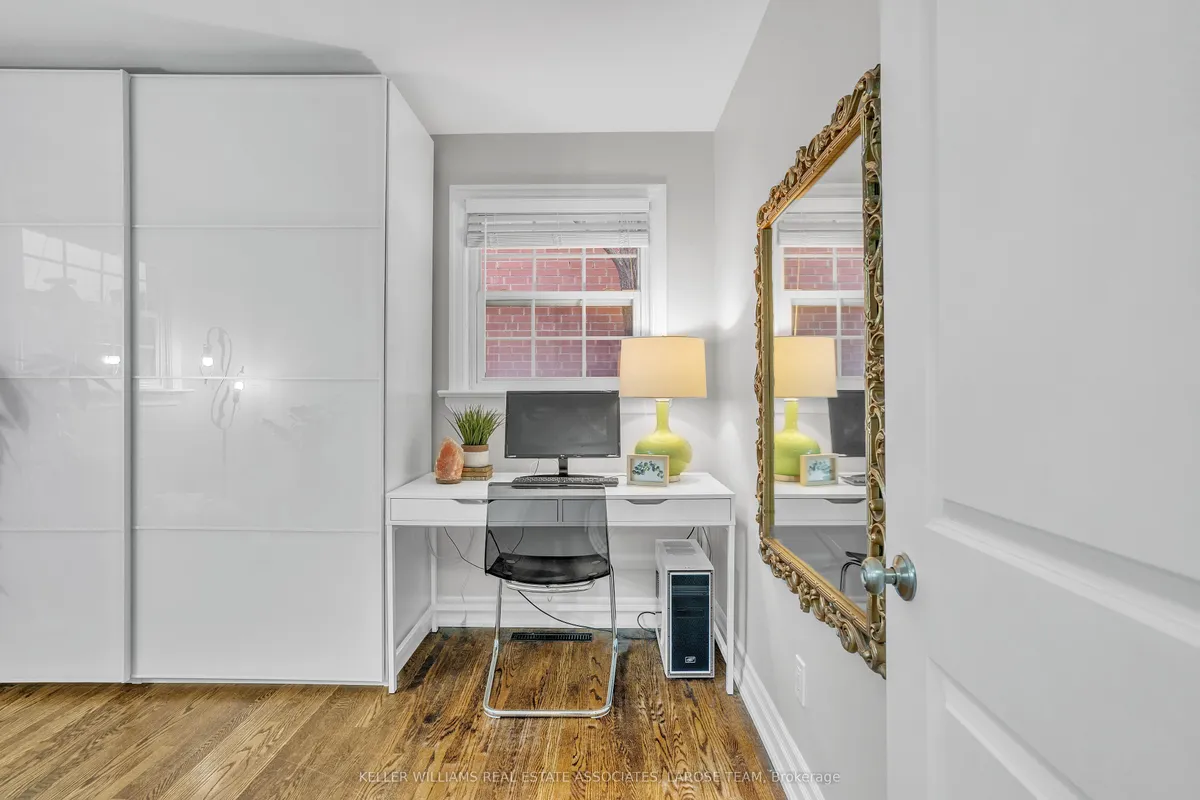 24 Arch Road, ON L5M 1M5